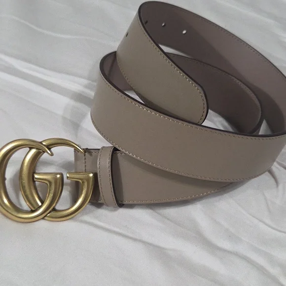 Gucci Taupe Pink Leather Belt with Gold Double G Buckle - Picture 9 of 16